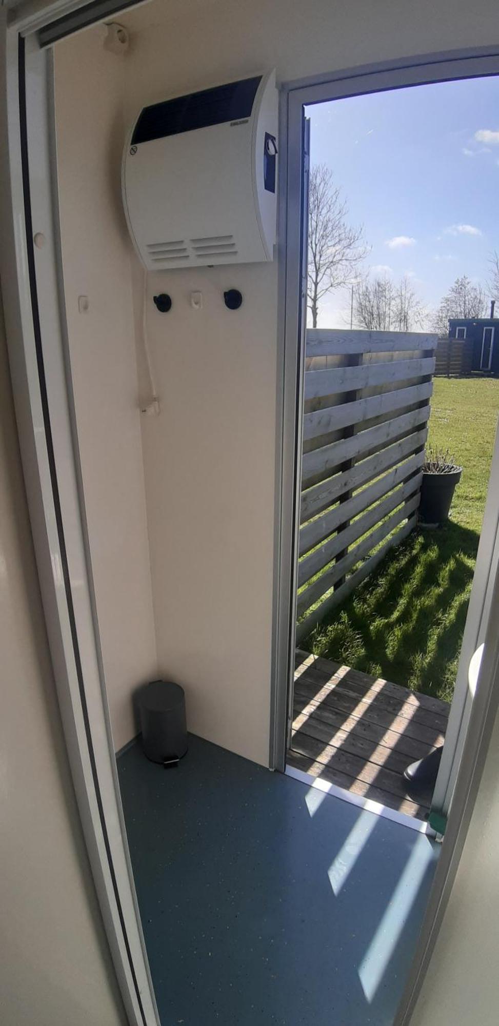 Camping De Tulpenweide Lege Kampeerplaats, Lege Plaats Op Het Gras Zonder Bed Breezand Exterior foto